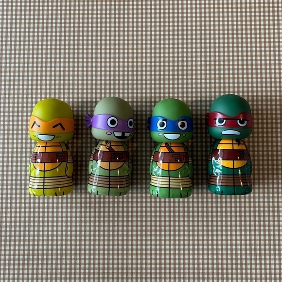 Teenage Mutant Ninja Turtles Set of 4 decor body wash containers - Picture 1 of 8